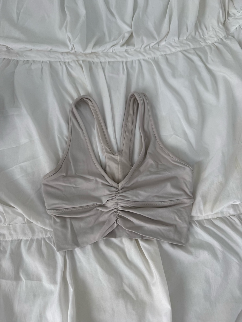 ALO Yoga Ruched Front Sports Bra in Light Taupe